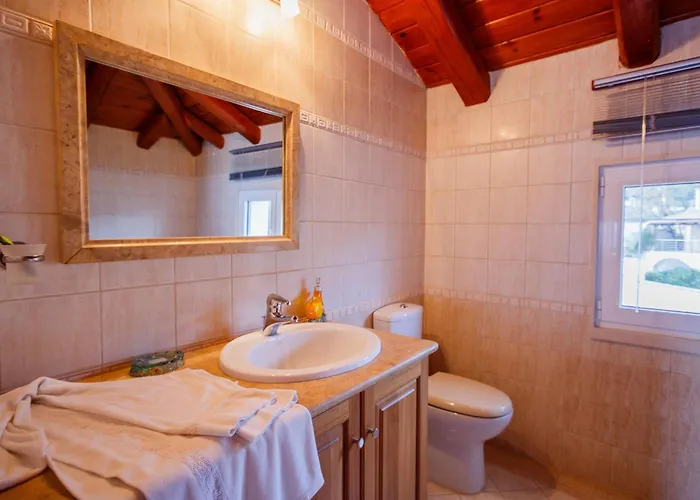 Villa Almare Direct Access *