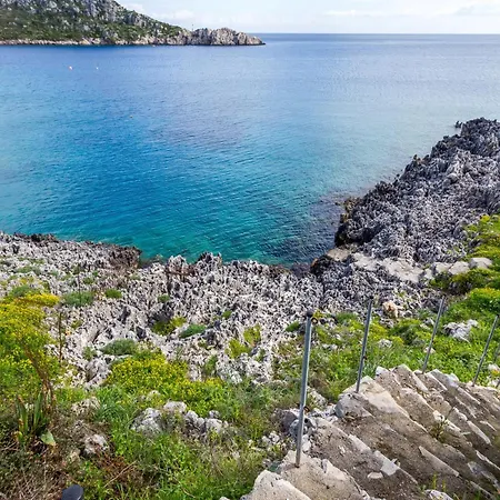 Villa Almare Direct Access *