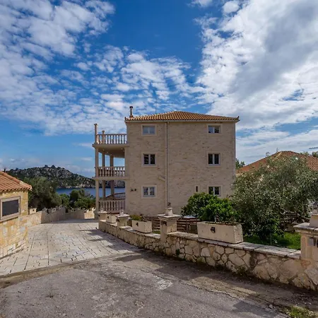 Almare Direct Access Villa *