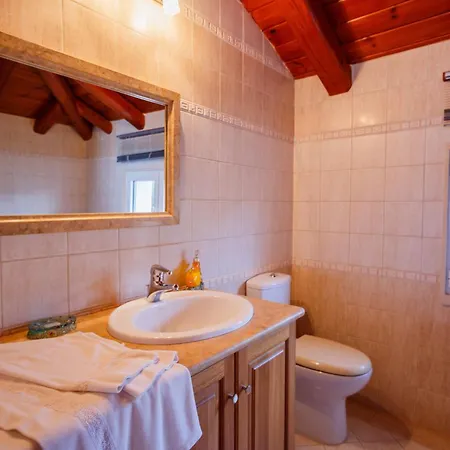 Almare Direct Access Villa Agios Nikolaos (Zakynthos)